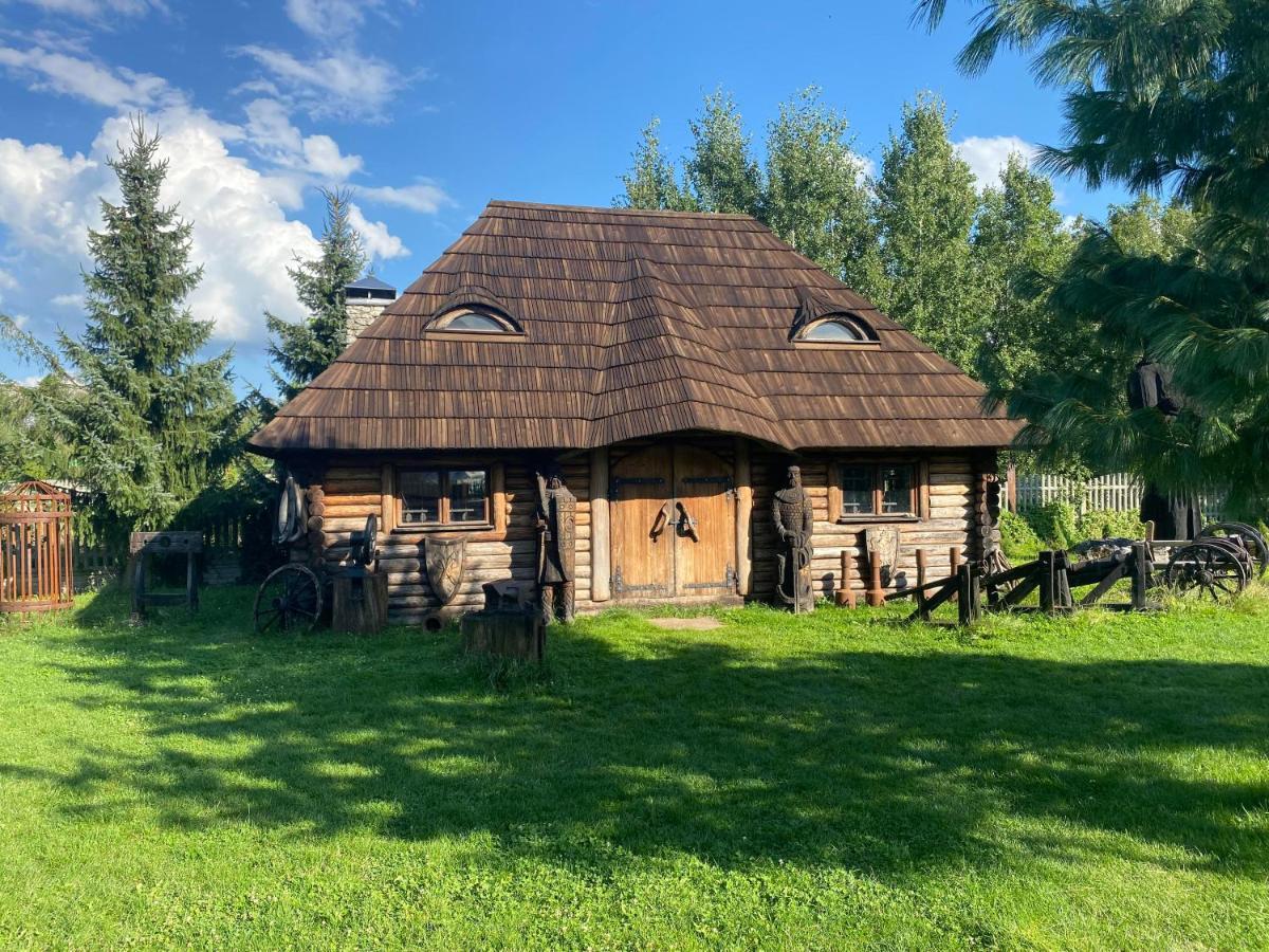 Hotel Gród Pędzików Chęciny Exterior foto
